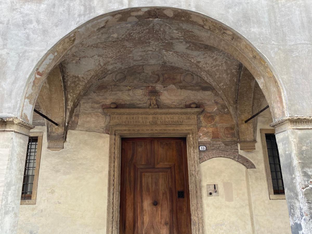 Ferienwohnung Catoo Dimora Di Design Park In Palazzo Nobiliare Al Duomo Padua Exterior foto